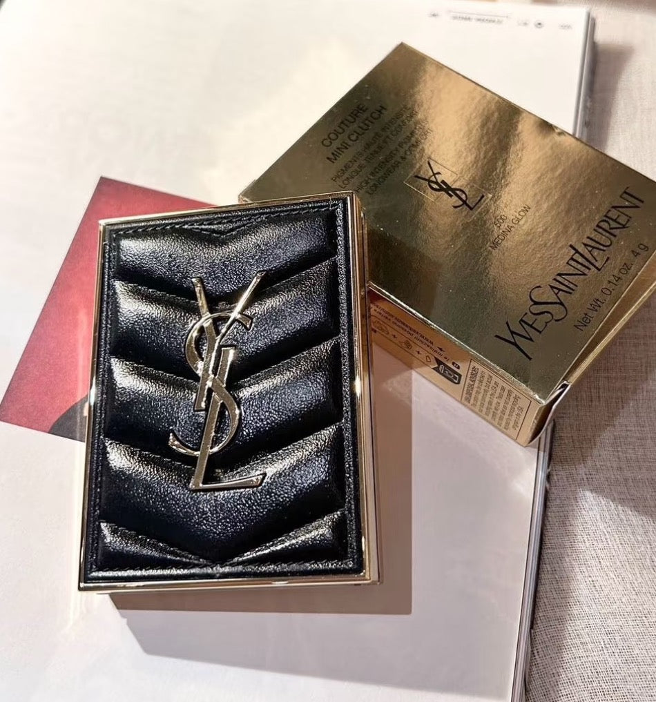 Yves Saint Laurent Couture Clutch Quad Eyeshadow Palette Mini 4g