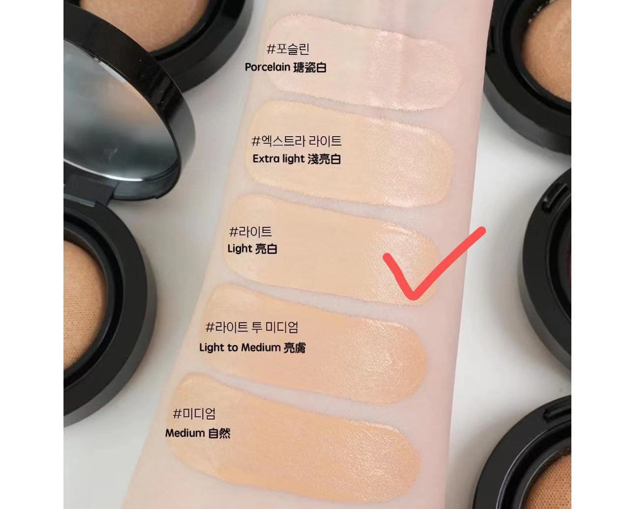 Bobbi Brown Intensive Skin Serum Cushion Foundation SPF 40/ PA +++ 12g 